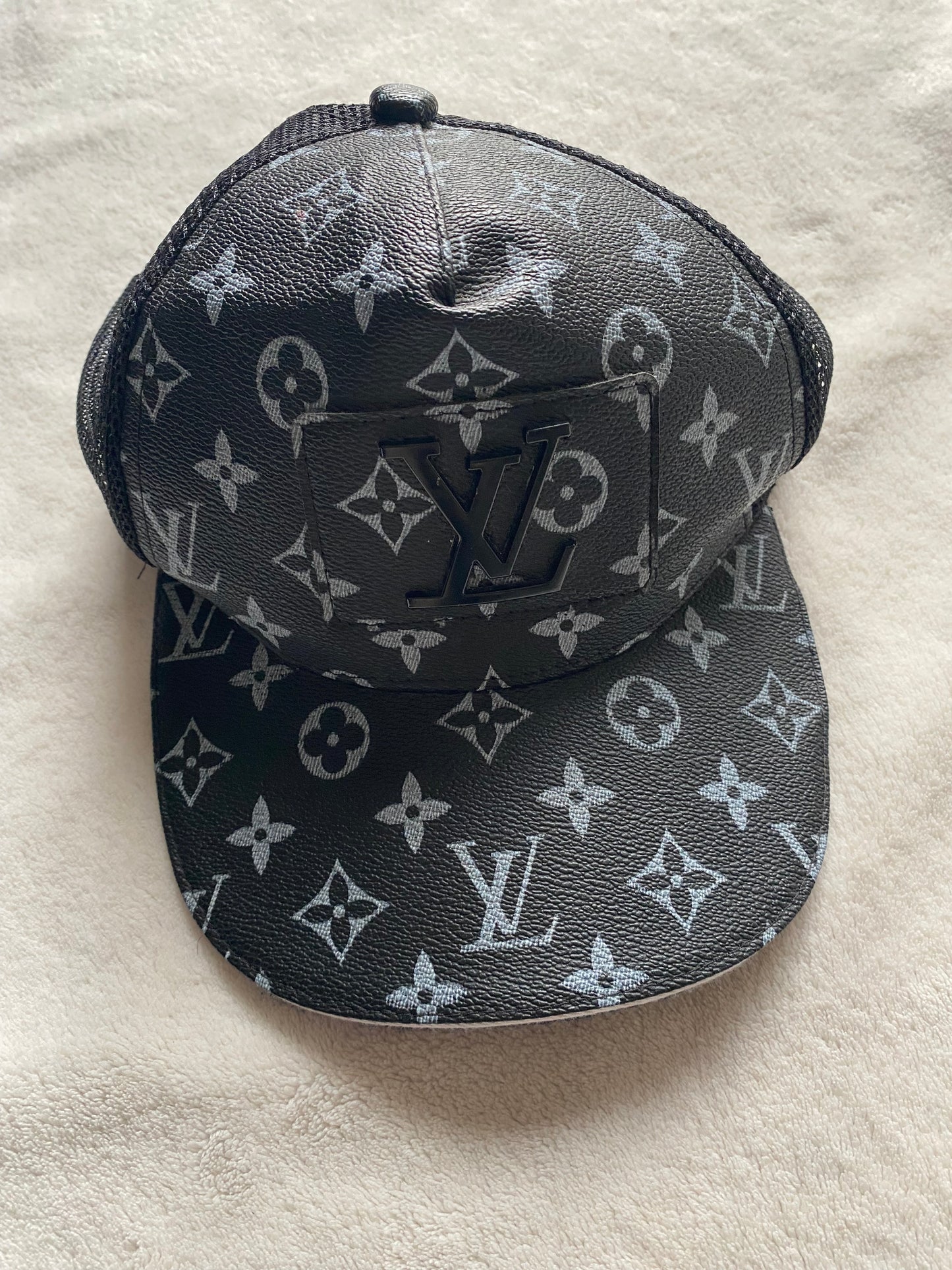 Louis Vuitton cap