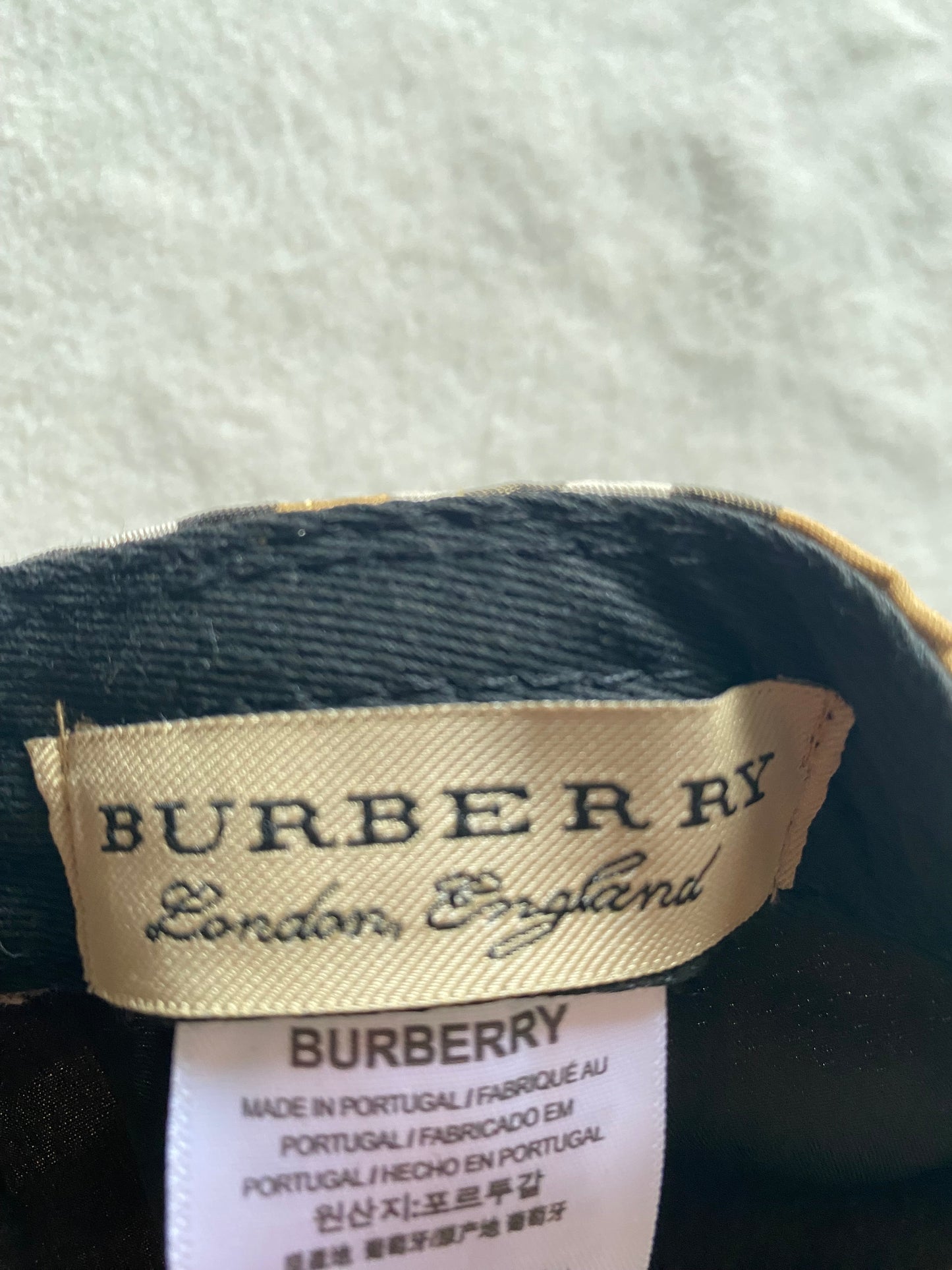Burberry cap